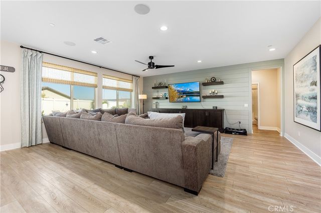 29631 Barrel Court, Winchester, CA 92596