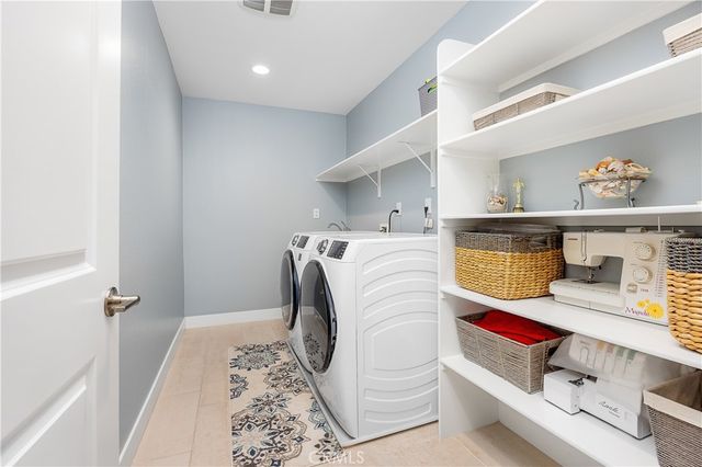 29631 Barrel Court, Winchester, CA 92596
