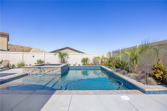 29631 Barrel Court, Winchester, CA 92596
