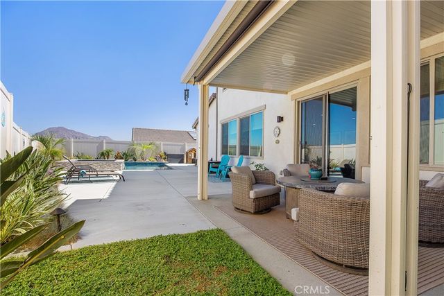 29631 Barrel Court, Winchester, CA 92596