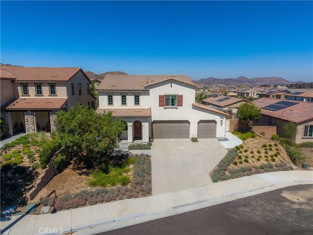 29631 Barrel Court, Winchester, CA 92596