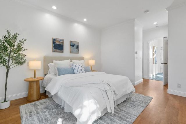 121 Anchorage Avenue, Santa Cruz, CA 95062