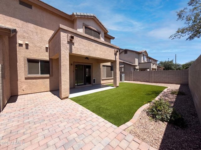 1565 E HOPKINS Road, Gilbert, AZ 85295