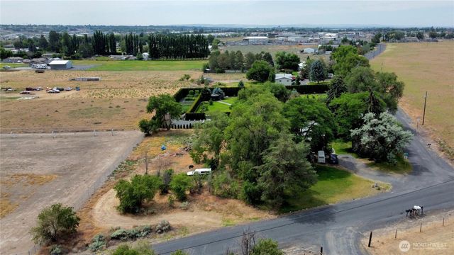 4477 Wenatchee Drive NE, Moses Lake, WA 98837