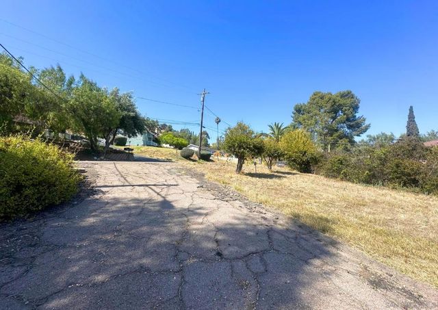 3257 Central Ave, San Diego, CA 91977