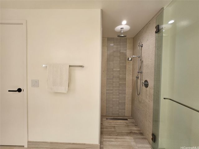 1100 Ala Moana Boulevard 805, Honolulu, HI 96814