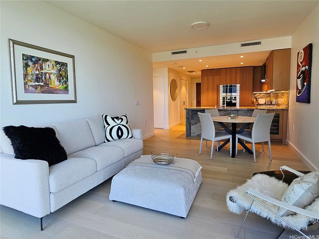 1100 Ala Moana Boulevard 805, Honolulu, HI 96814