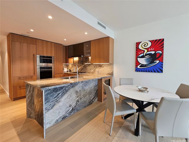 1100 Ala Moana Boulevard 805, Honolulu, HI 96814