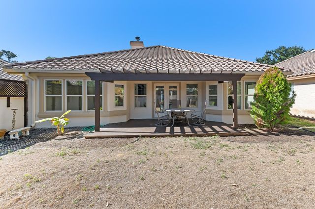 30108 Hacienda LN, Georgetown, TX 78628