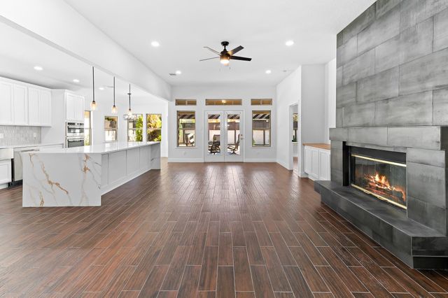 30108 Hacienda LN, Georgetown, TX 78628