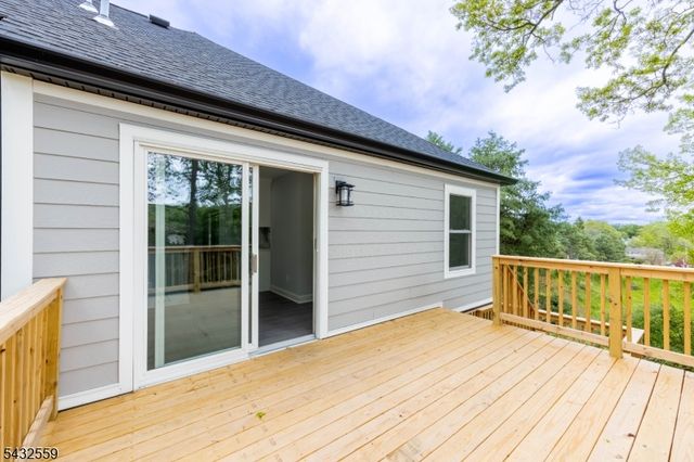 8 Sherwood Pl, Wharton Boro, NJ 07885