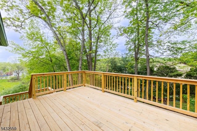 8 Sherwood Pl, Wharton Boro, NJ 07885