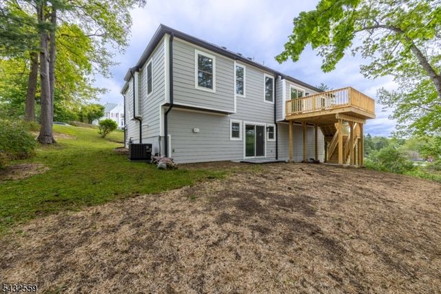 8 Sherwood Pl, Wharton Boro, NJ 07885
