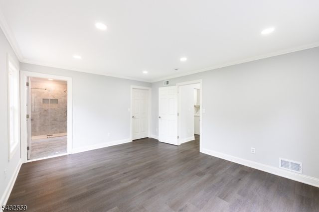 8 Sherwood Pl, Wharton Boro, NJ 07885