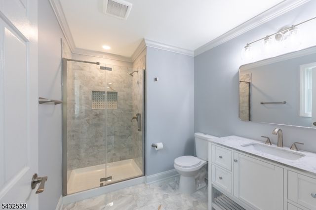 8 Sherwood Pl, Wharton Boro, NJ 07885