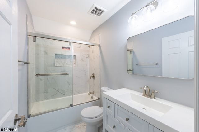 8 Sherwood Pl, Wharton Boro, NJ 07885
