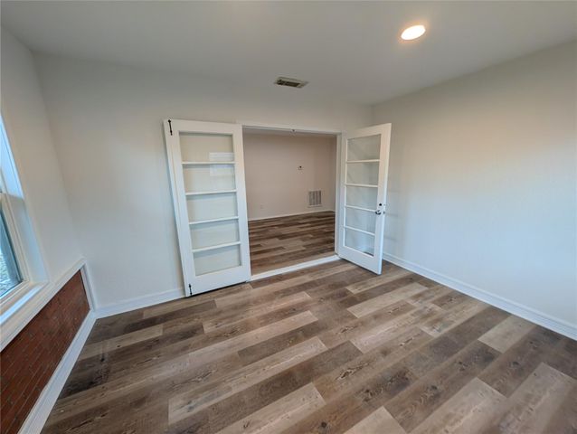 4110 Ella Boulevard, Houston, TX 77018