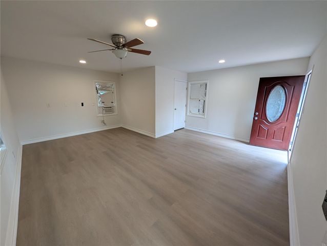 4110 Ella Boulevard, Houston, TX 77018