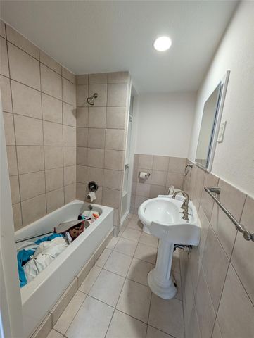 4110 Ella Boulevard, Houston, TX 77018