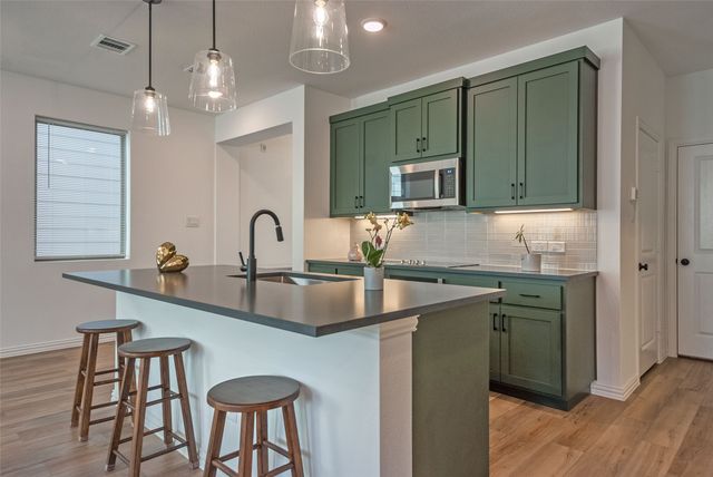 6910 Terlingua Drive, Dallas, TX 75228