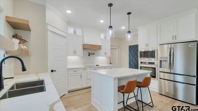 16265 Eagle Lane, Lindale, TX 75771