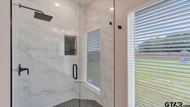 16265 Eagle Lane, Lindale, TX 75771