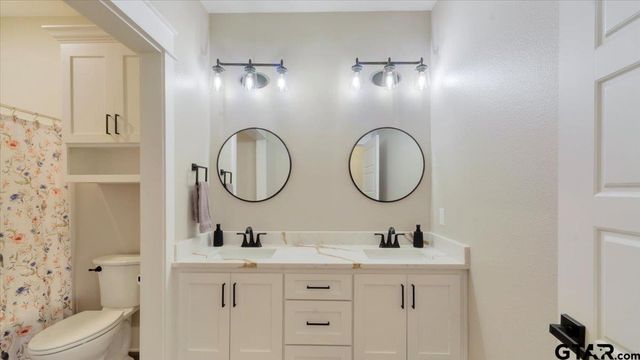 16265 Eagle Lane, Lindale, TX 75771