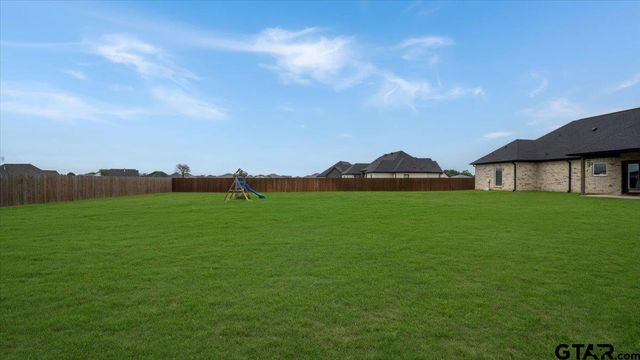 16265 Eagle Lane, Lindale, TX 75771