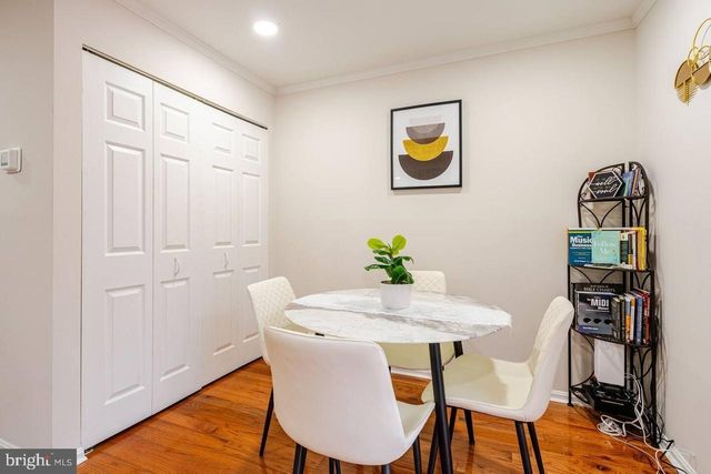 6932 STORCH CIR, Lanham, MD 20706