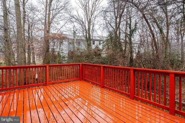 6932 STORCH CIR, Lanham, MD 20706