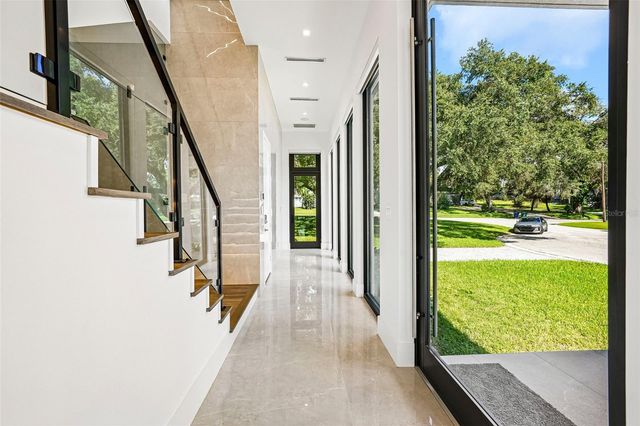 8103 N RIVER SHORE DRIVE, Tampa, FL 33604