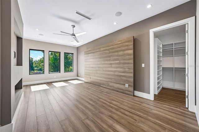 8103 N RIVER SHORE DRIVE, Tampa, FL 33604