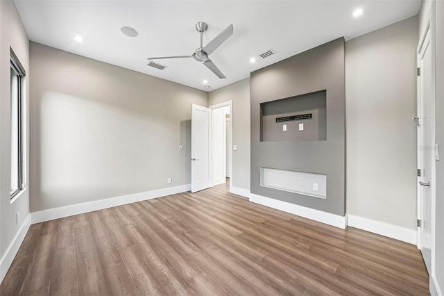 8103 N RIVER SHORE DRIVE, Tampa, FL 33604