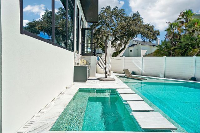 8103 N RIVER SHORE DRIVE, Tampa, FL 33604