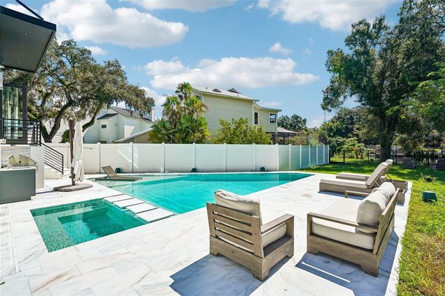 8103 N RIVER SHORE DRIVE, Tampa, FL 33604