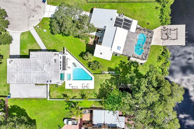 8103 N RIVER SHORE DRIVE, Tampa, FL 33604
