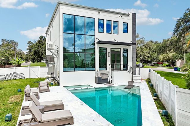8103 N RIVER SHORE DRIVE, Tampa, FL 33604
