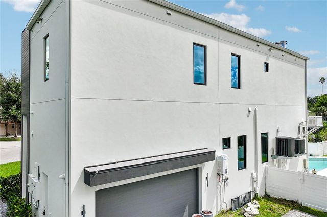 8103 N RIVER SHORE DRIVE, Tampa, FL 33604