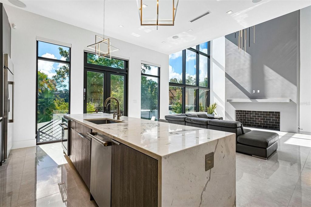 Image 15 of property listing at 8103 N RIVER SHORE DRIVE, Tampa, FL 33604