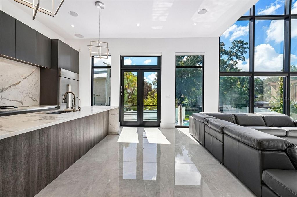 Image 16 of property listing at 8103 N RIVER SHORE DRIVE, Tampa, FL 33604
