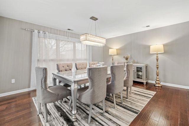 3904 BLUE SHORE CV, Lakeland, TN 38002