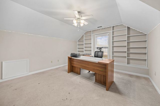 3904 BLUE SHORE CV, Lakeland, TN 38002