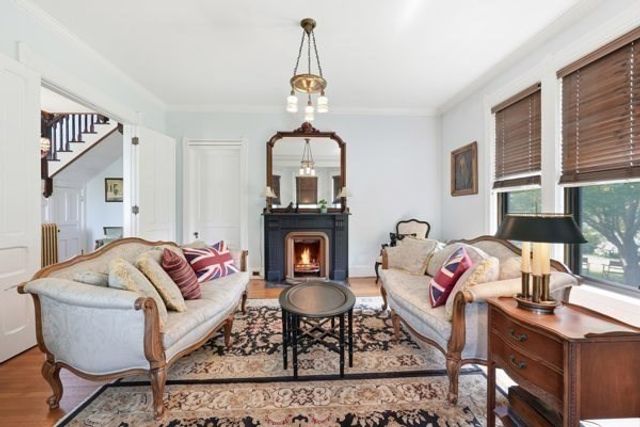 33 Gilbert St, North Brookfield, MA 01535