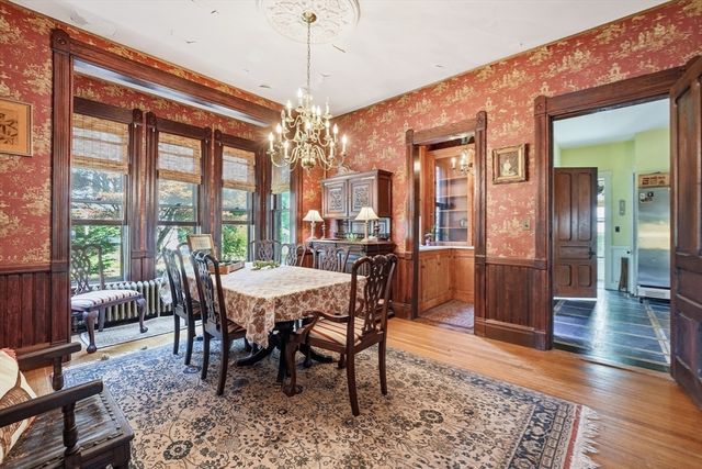 33 Gilbert St, North Brookfield, MA 01535