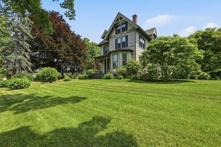 33 Gilbert St, North Brookfield, MA 01535