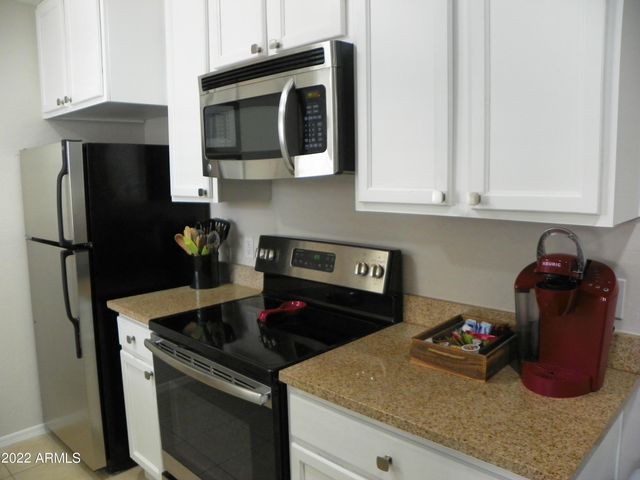 14145 N 92nd Street 2131, Scottsdale, AZ 85260