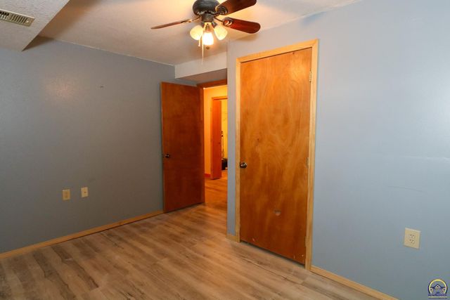 919 Henry St, Emporia, KS 66801