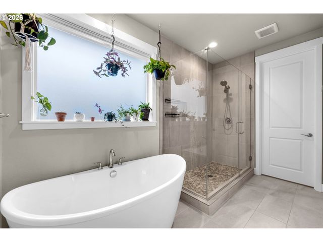 5956 N 86TH Ave, Camas, WA 98607