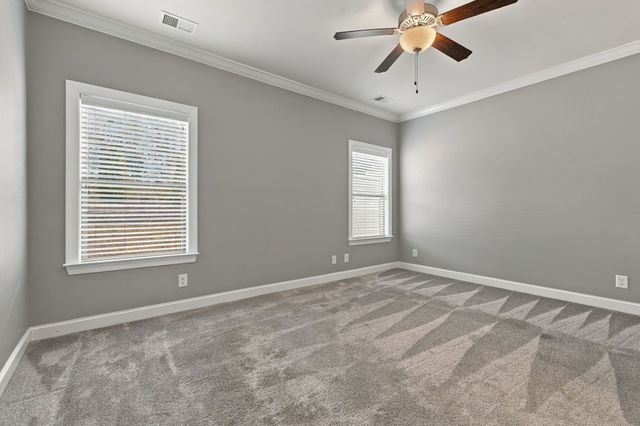99 Silverstone Ln, Hermitage, TN 37076