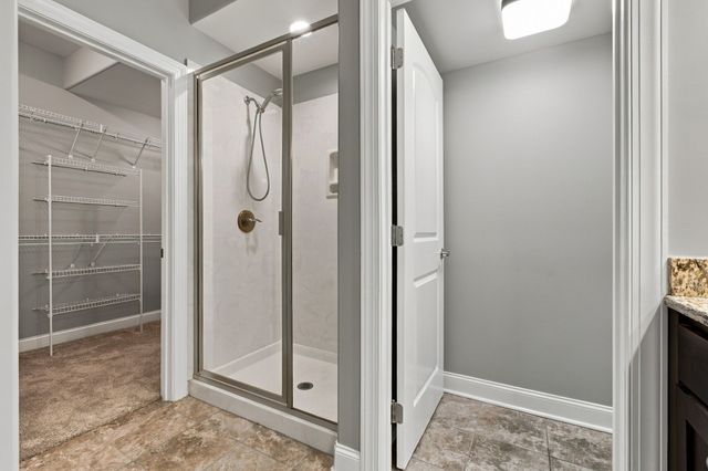 99 Silverstone Ln, Hermitage, TN 37076